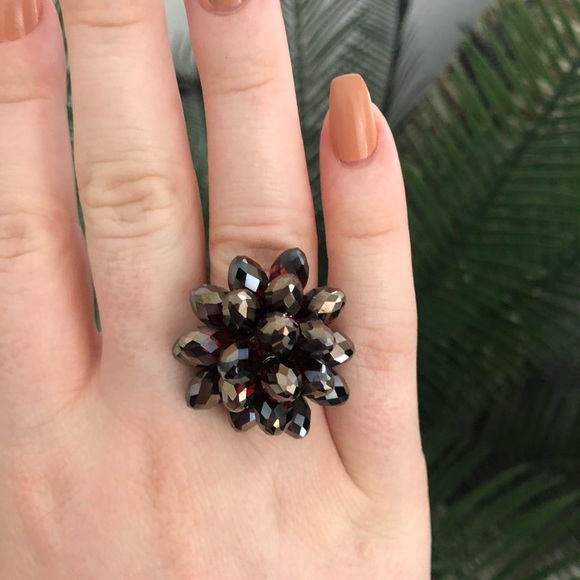 Detailed ring - Picture 2 of 5